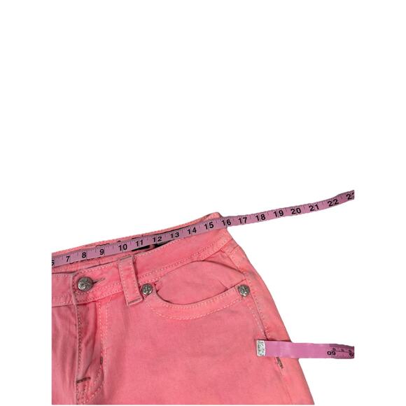 Miss Me Hot Corral Pink Bling Rhinestone Cross Pocket Bermuda Shorts Womens 30 - Picture 12 of 14